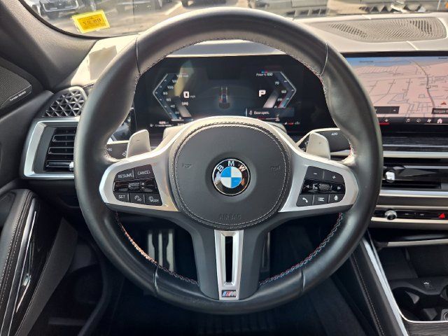 Used 2024 BMW X6 M60i AWD/4WD image 14