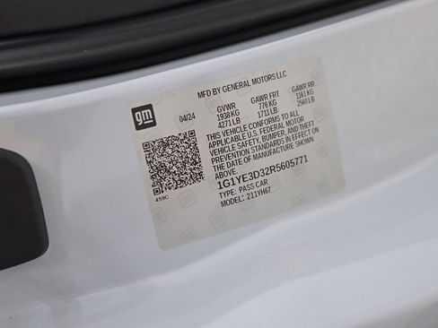 Used 2024 Chevrolet Corvette Z06 w/ Z07 Performance Package image 37