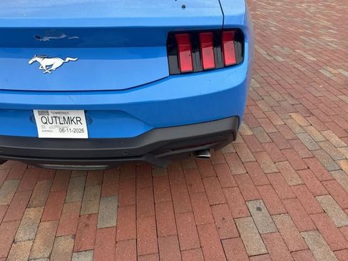 Used 2026 Ford Mustang Premium RWD image 12