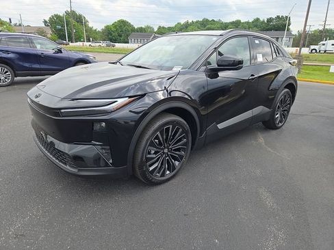 New 2026 Toyota C-HR AWD/4WD image 8