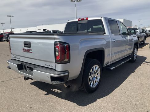 Used 2018 GMC Sierra 1500 Denali image 3