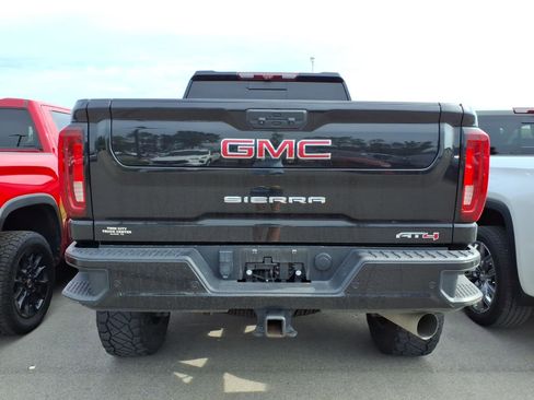 Used 2023 GMC Sierra 2500 AT4 w/ AT4 Premium Plus Package AWD/4WD image 3
