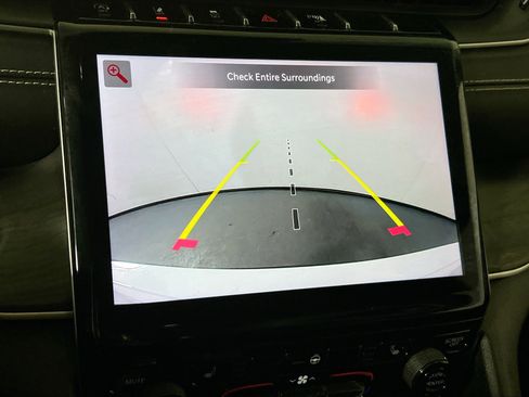 Used 2021 Jeep Grand Cherokee L Limited image 14