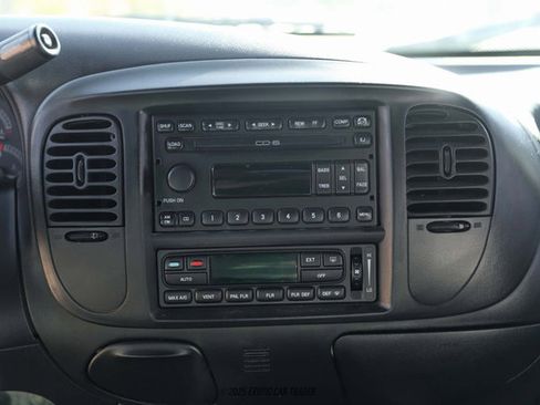 Used 2003 Ford F150 Harley-Davidson image 33