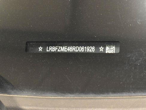 Used 2024 Buick Envision Preferred AWD/4WD image 31