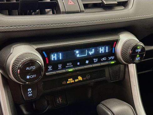 Used 2025 Toyota RAV4 LE image 24