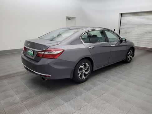 Used 2017 Honda Accord LX image 9
