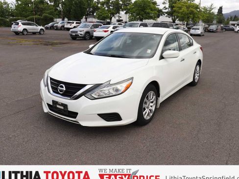 Used 2018 Nissan Altima 2.5 S w/ S Convenience Package FWD image 1