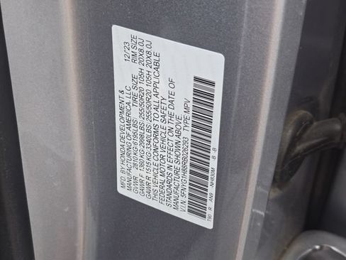 Used 2024 Honda Pilot Elite image 34