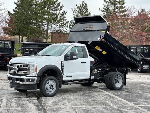 New 2025 Ford F550 4x4 Regular Cab Super Duty image 17