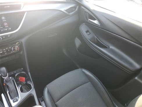 Used 2021 Buick Encore GX Select image 26