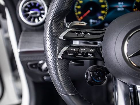 Used 2022 Mercedes-Benz AMG GT 43 image 38