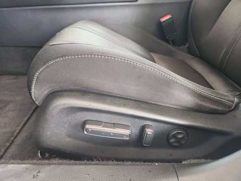 Used 2018 Honda Accord EX image 23
