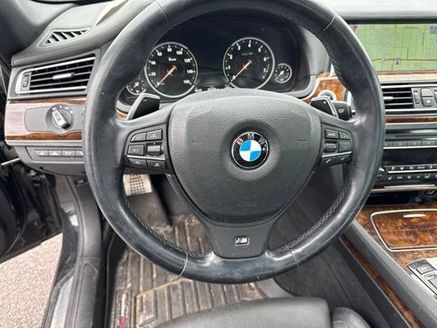 Used 2014 BMW 750Li xDrive AWD/4WD image 14