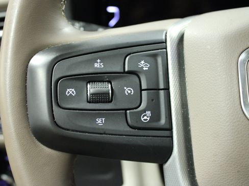 Used 2024 GMC Yukon Denali AWD/4WD image 20