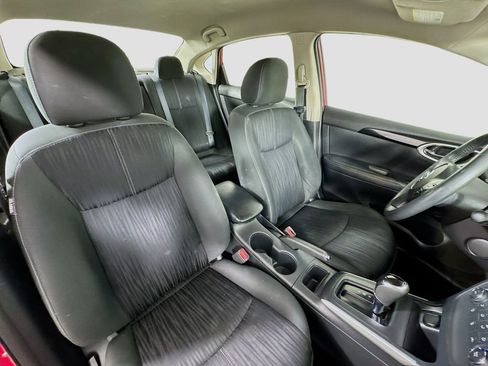Used 2017 Nissan Sentra SV image 28