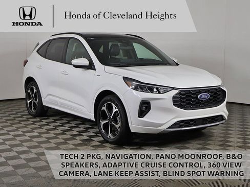 Used 2024 Ford Escape ST-Line Select w/ Tech Pack #2 AWD/4WD image 1