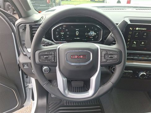 New 2026 GMC Sierra 1500 Elevation image 9