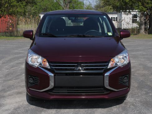 Used 2024 Mitsubishi Mirage ES FWD image 2
