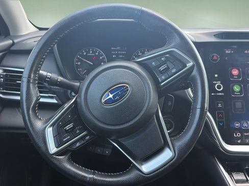 Used 2022 Subaru Outback Limited AWD/4WD image 9