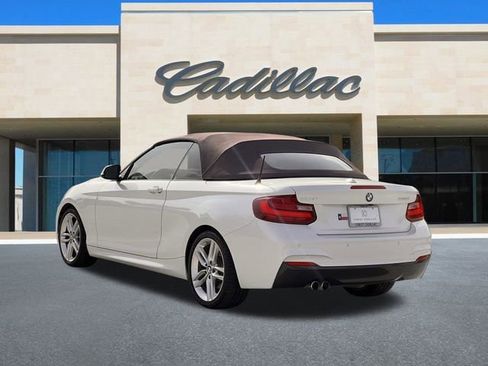 Used 2017 BMW 230i Convertible image 7