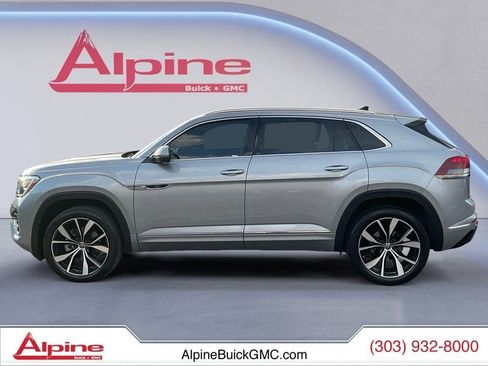 Used 2024 Volkswagen Atlas Cross Sport SEL Premium R-Line image 2
