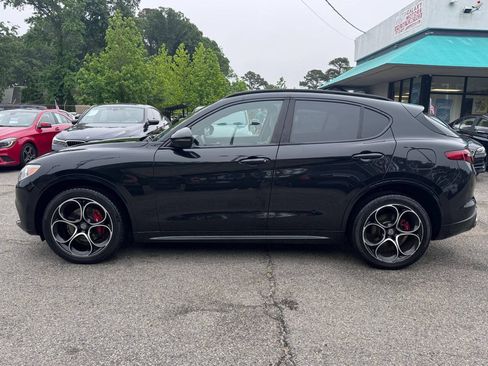 Used 2020 Alfa Romeo Stelvio Ti Sport w/ Quick Order Package 22S Sport AWD/4WD image 13