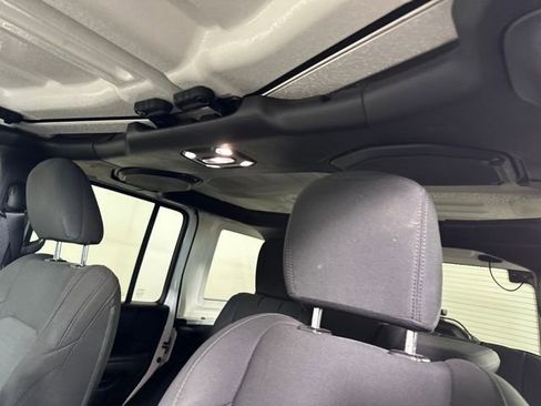 Used 2021 Jeep Wrangler Unlimited Sport image 12