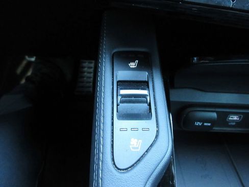 Used 2023 Kia Telluride SX X-Line image 32