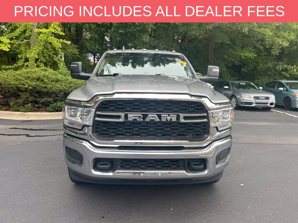 Used 2019 RAM 2500 Tradesman w/ Chrome Appearance Group AWD/4WD image 3