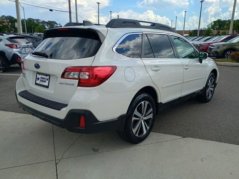 Used 2019 Subaru Outback 2.5i Limited w/ Popular Package #2 AWD/4WD image 5