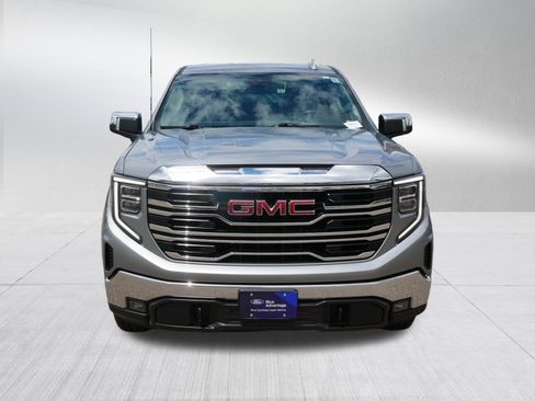 Used 2024 GMC Sierra 1500 SLT AWD/4WD image 2