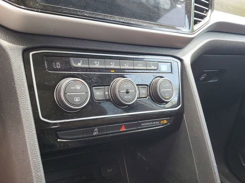 Used 2023 Volkswagen Atlas SE FWD image 22