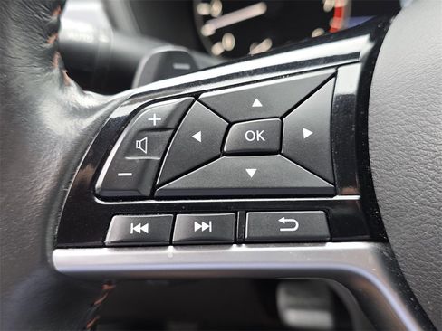 Used 2023 Nissan Altima 2.5 SR image 21