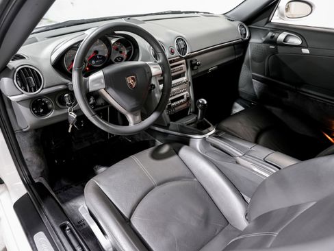 Used 2006 Porsche Cayman S RWD image 9
