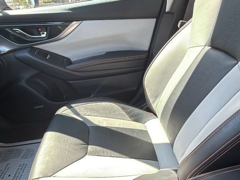 Used 2019 Subaru Crosstrek 2.0i Limited w/ Moonroof Package w/Navigation AWD/4WD image 21