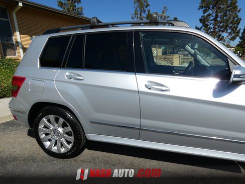 Used 2012 Mercedes-Benz GLK 350 4MATIC image 8