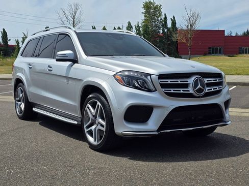 Used 2017 Mercedes-Benz GLS 550 4MATIC image 7