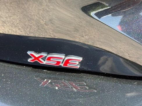 Used 2023 Toyota Corolla XSE FWD image 5