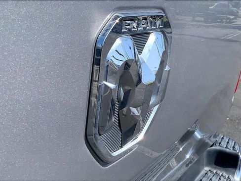 Used 2022 RAM 1500 Big Horn RWD image 30