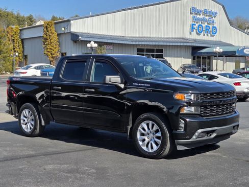 Used 2021 Chevrolet Silverado 1500 Custom image 18