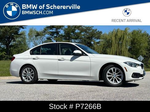 Used 2018 BMW 320i xDrive Sedan w/ Convenience Package AWD/4WD image 1