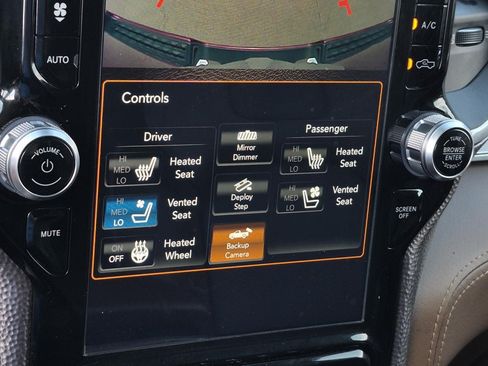 Used 2021 RAM 1500 Limited AWD/4WD image 31