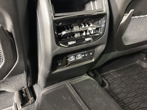 Used 2023 Jeep Grand Cherokee Trailhawk w/ Advanced Protech Group II AWD/4WD image 22