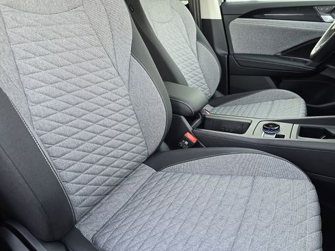 New 2026 Volkswagen Tiguan S AWD/4WD image 18