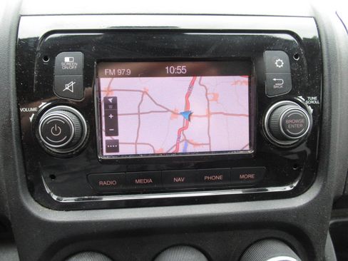 Used 2021 RAM ProMaster 1500 image 26