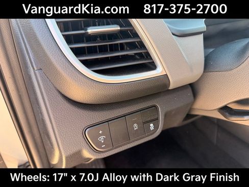Certified 2026 Kia Seltos LX AWD/4WD image 16