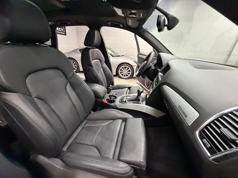 Used 2013 Audi Q5 3.0T Prestige AWD/4WD image 34