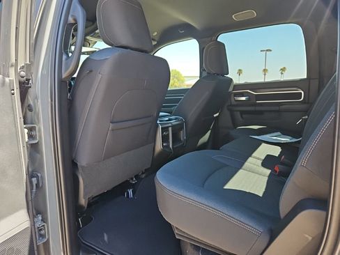 New 2026 RAM 2500 Big Horn AWD/4WD image 19
