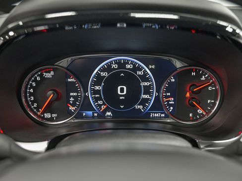 Used 2023 Chevrolet Traverse Premier image 20